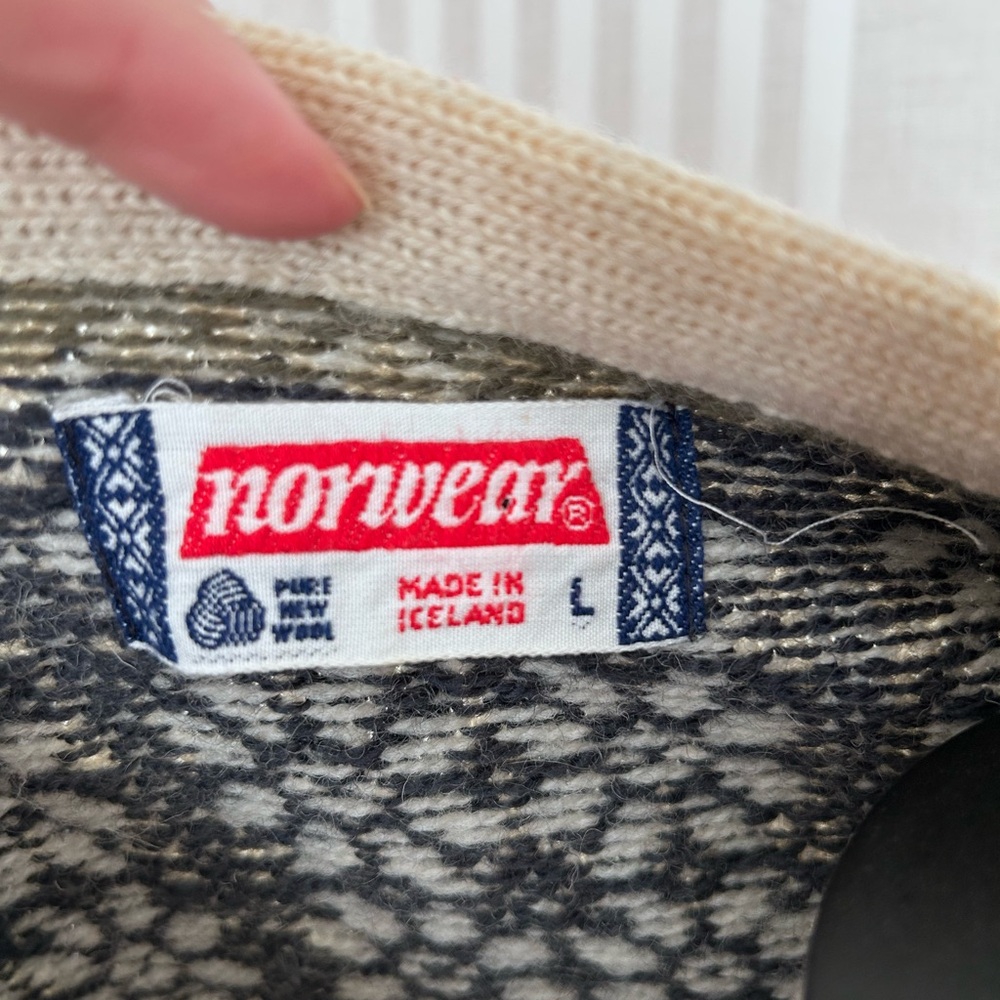 Vintage Norwear 100% Icelandic Wool Sweater Vest Fair Isle Large - Picture 5 of 6